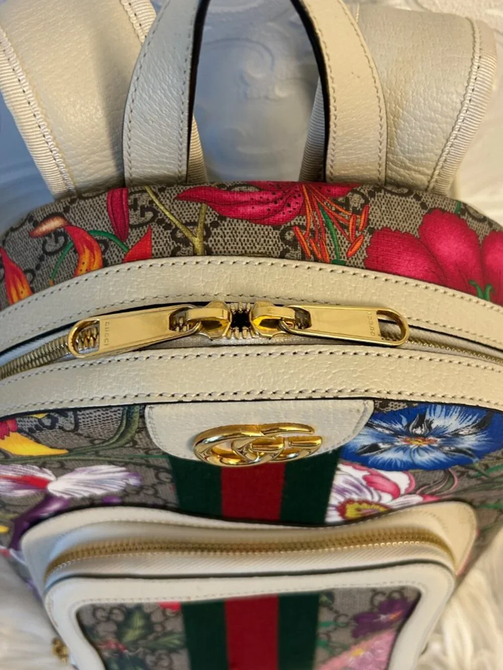 GUCCI Ophidia GG Supreme Flora Backpack - Picture 3 of 15